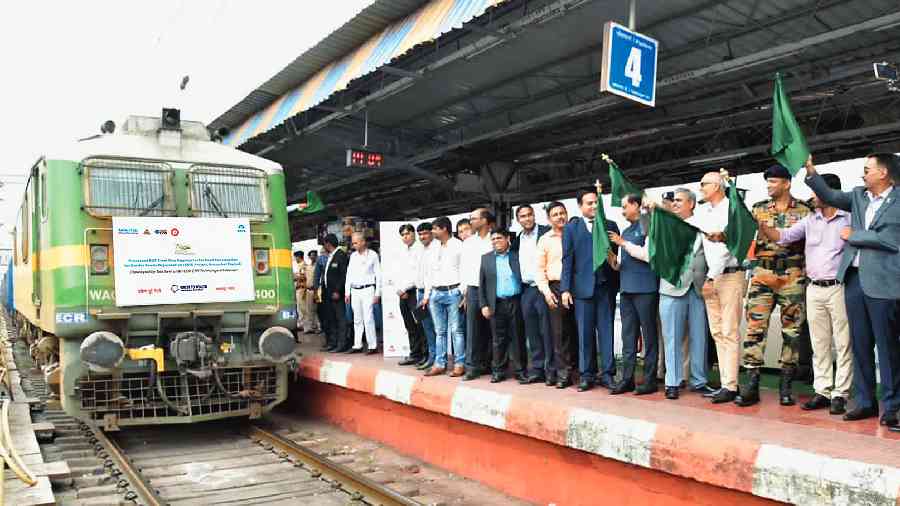 Dignitaries flag off Tata Steel consignment for BRO road construction project at Tatanagar Station on Wednesday. 