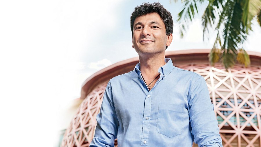 Top Chefs | A chef on a mission: New York-based Vikas Khanna is trying to  create a celebration on a global scale around Indian cuisine - Telegraph  India