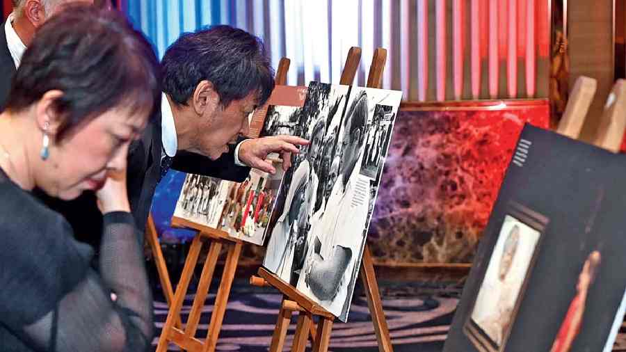 Japan consul general Koichi Nakagawa and his wife Yayoi check out the pictures
