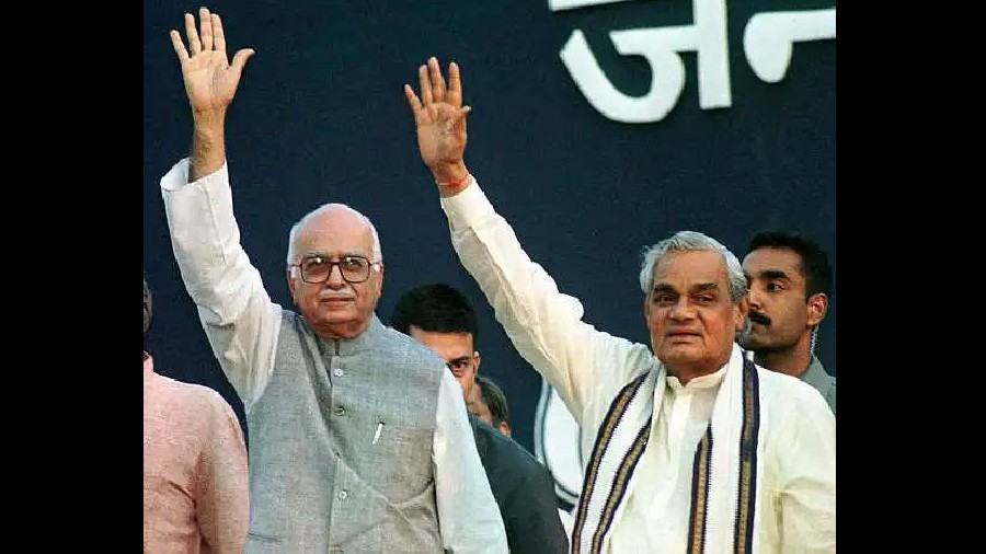 Advani with the then Prime Minister Atal Bihari Vajpayee