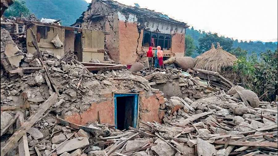 New Delhi | Earthquake jolts Delhi, Noida, Ghaziabad; epicenter in Nepal -  Telegraph India