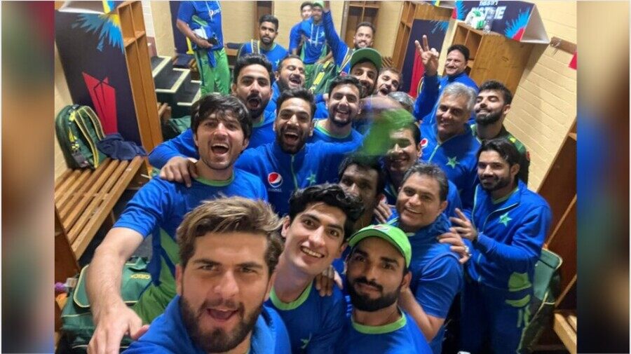 Selfie time in the Pakistan dressing room