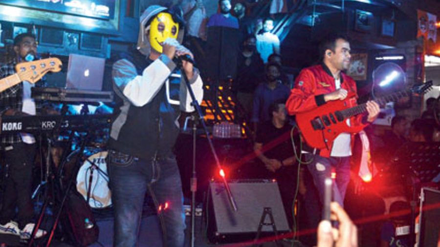 Ankit Tiwari performs with his band