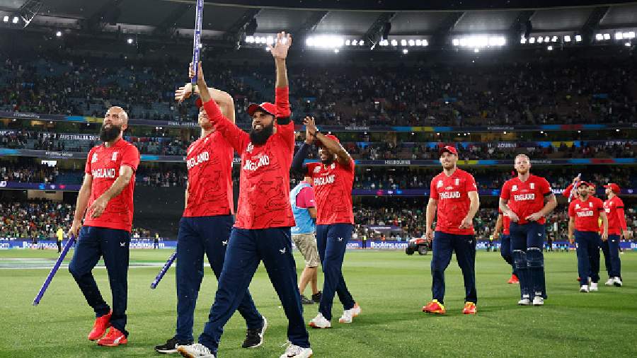 Team England celebrate as they bag the T20 World Cup trophy with a stadium full of cricket lovers