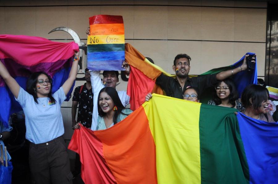 Participants at the Pride Parade organised by The Rotaract club of Calcutta North East and the Rotaract Club of Calcutta West Ridge with the Pride flag on November 13 