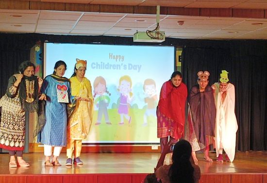 On November 14 2022, Children's Day was celebrated in Sushila Birla Girls' School. The teachers enthralled the students with their performances ranging from dance, music, skits and fashion show. Goody bags were distributed among the students who came to school in casual wear.