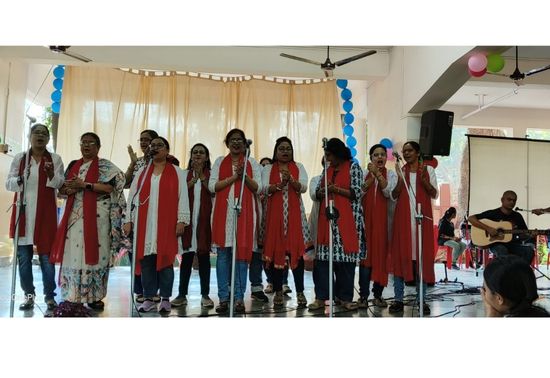 On the occassion of Children's Day, the teachers at Lakshmipat Singhania Academy presented several performances from musical to dance to entertain the children and made the celebration lively and full of fun.