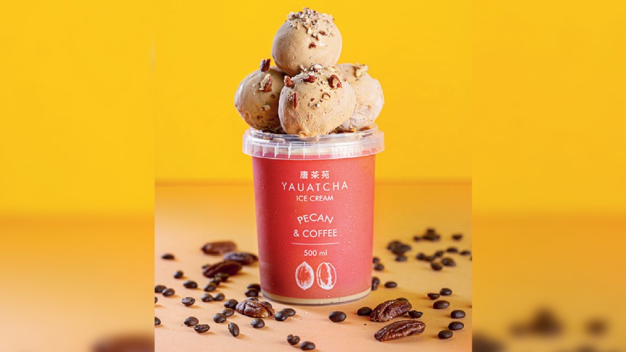 The Pecan and Coffee ice cream soothes the palate with the pecan’s rich, sweet, nutty and buttery flavor combined with the smooth coffee flavour.