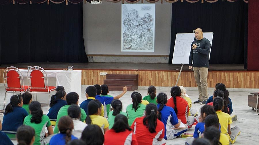 Harsho Mohan Chattoraj’s workshop about graphic novels and illustrations in progress