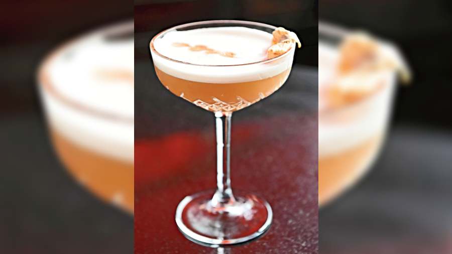 The Bourbon Therapy: Lime, honey, Campari, fresh pineapple juice and bourbon whisky garnished with dry pineapple makes up this whisky lover’s favourite.