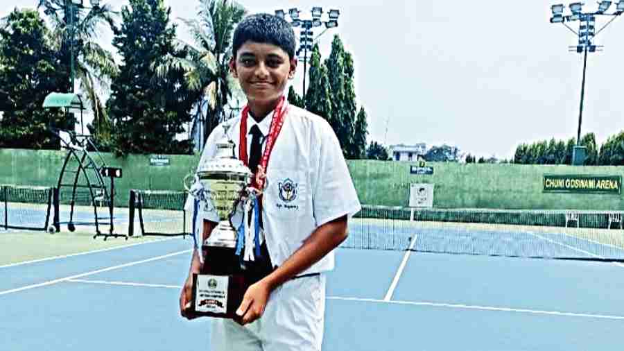 Shounak Chatterjee with his under-17 runners-up trophy