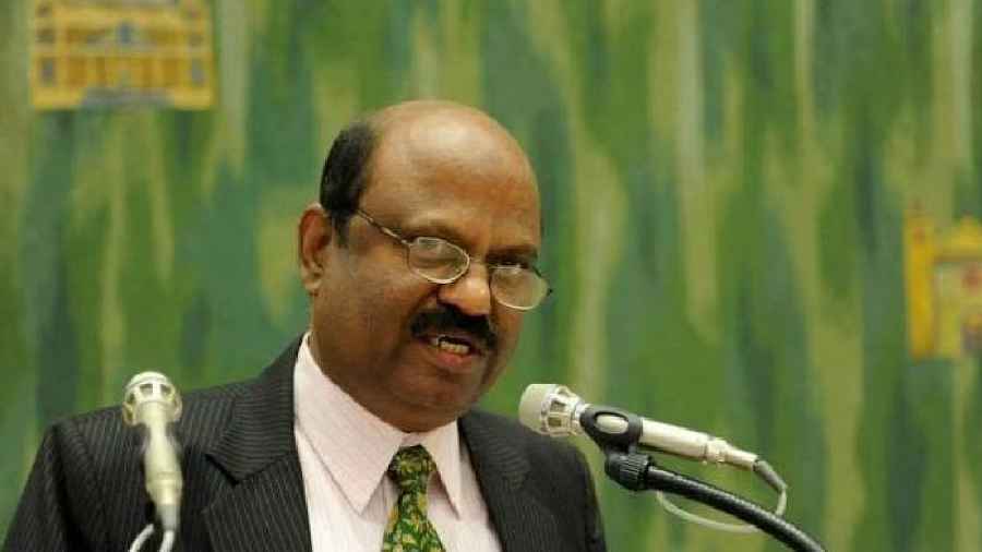 Governor seeks ‘weekly activity report’ from state-aided universities in West Bengal