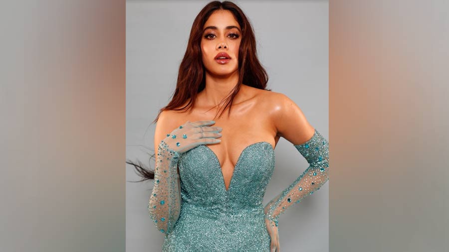 Janhvi Kapoor Turns Sensuous In Red Satin Dress | cinejosh.com