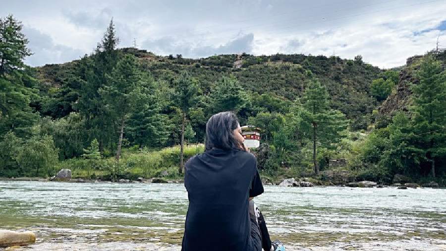 Picnic by the Paro River