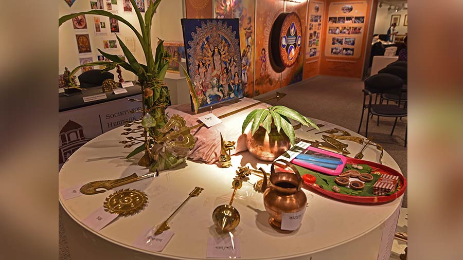 Exhibits from the Vedic Museum, Department of Vedic Studies, Rabindra Bharati University, on display at the event