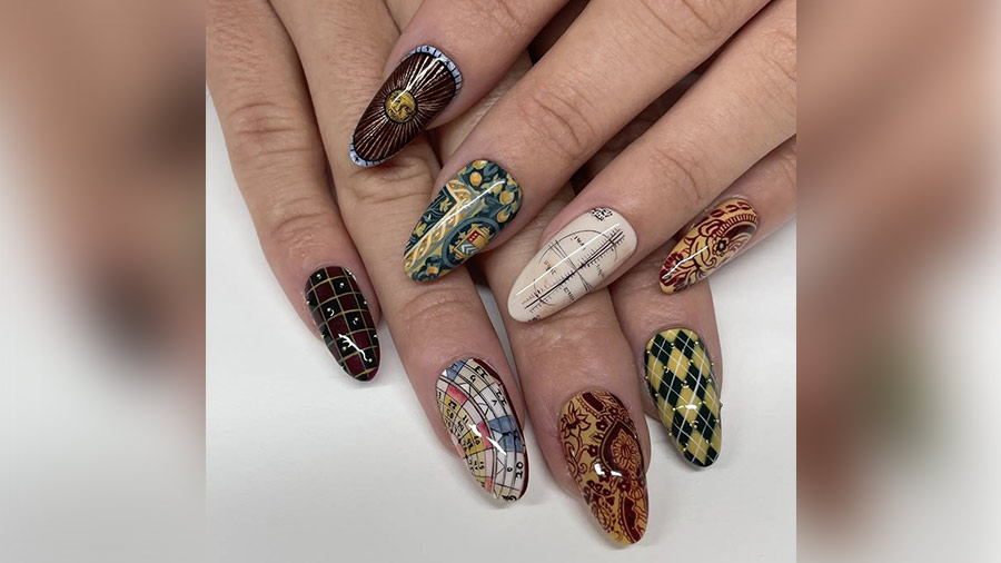 Check out these Tudor-era-inspired nail art posted by The Metropolitan  Museum of Art (The Met) on Instagram - Telegraph India