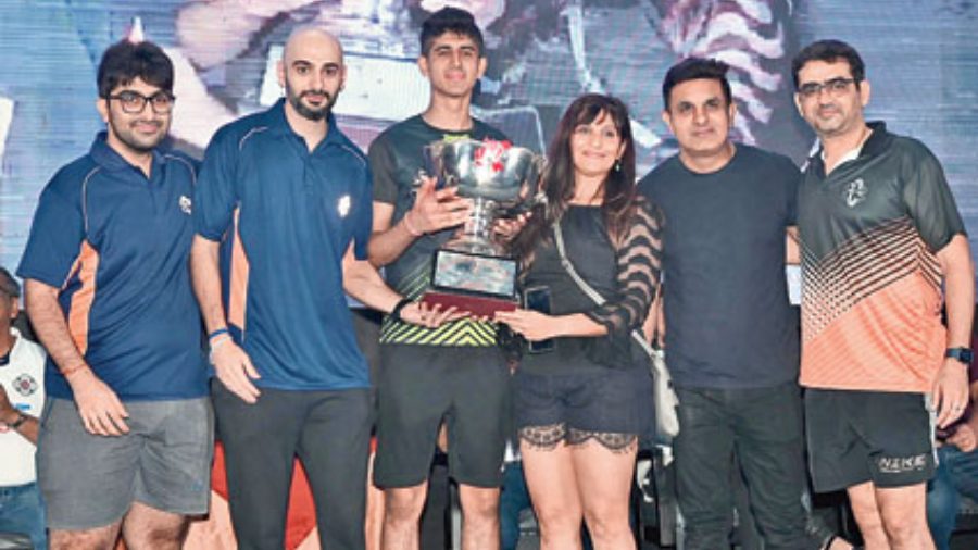 The Saturday Club was the winner of the badminton tournament. Captain Raunuq Singh Roy said, “I’m really proud of my entire team, all of them performed like champs. I too thoroughly enjoyed playing singles after so many years.”