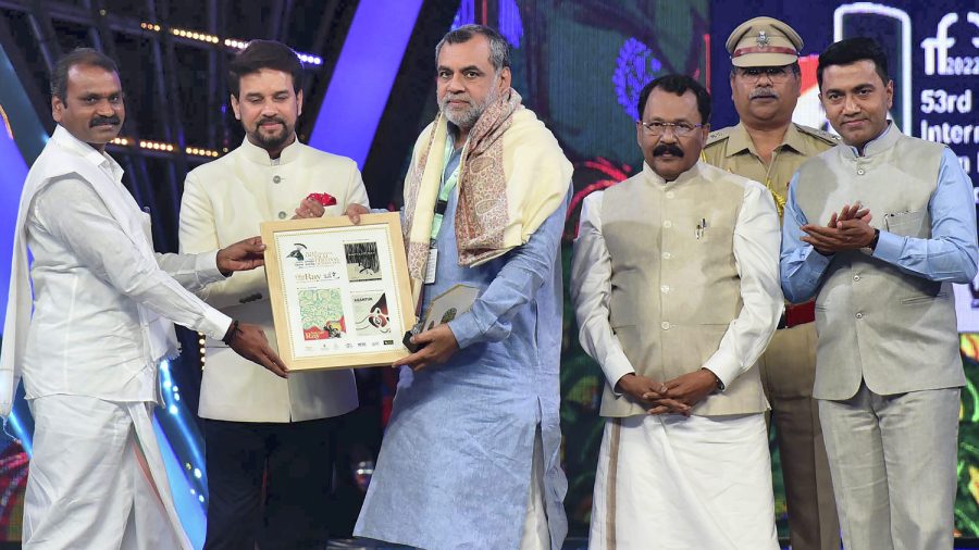 Anurag Singh Thakur with Bollywood actor Paresh Rawal during the opening ceremony. 