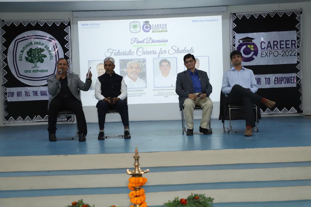 The Chief Guest of the event was Mr. Chanakya Choudhary ( Vice President, Corporate Services Tata Steel), the Guest of Honour was Mr. Ravindra Kulkarni, Head – Jamshedpur Plant TMCV
