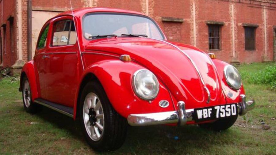 A 1950s Volkswagen Beetle