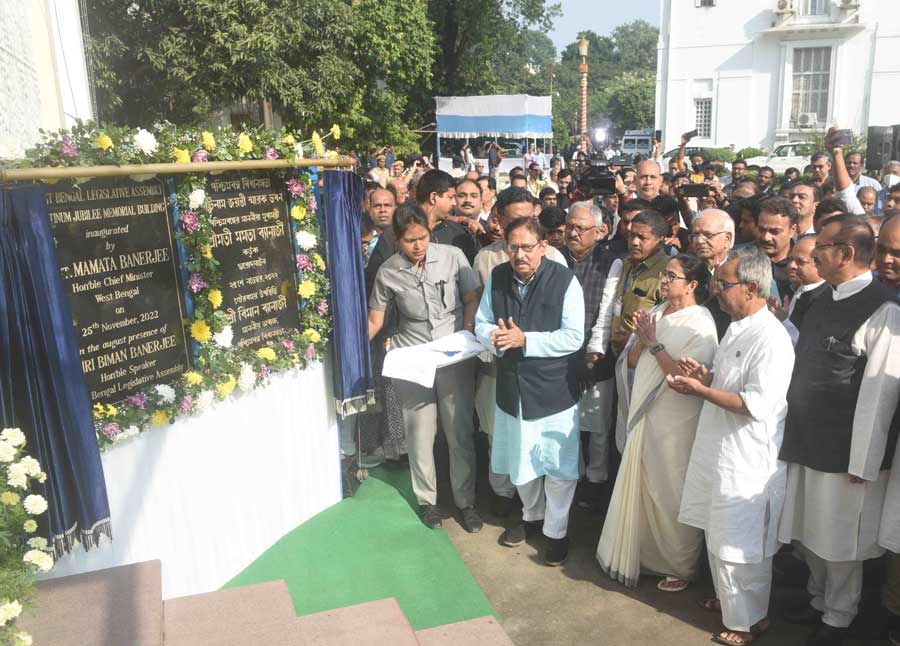 West Bengal Chief Minister, Mamata Banerjee, inaugurates the Platinum Jubilee Memorial Building at the West Bengal state Assembly in Kolkata on November 25, 2022