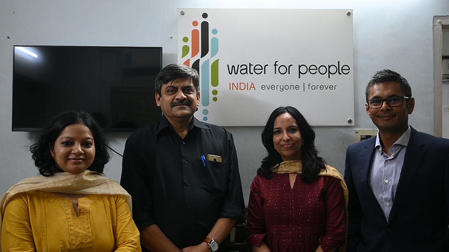 (L-R): Dipa Biswas, Bishwadeep Ghose and Sujata Tripathi from Water For People India alongside Flying Squirrel Holiday’s Niloy Nag