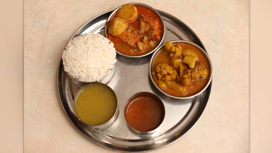 A simple thali at Suruchi Restaurant 
