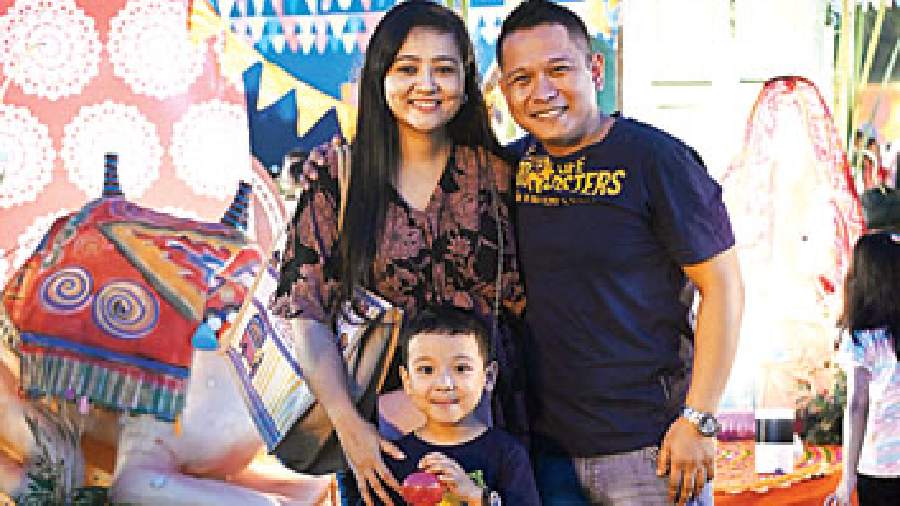 Samauel Labher and wife Chandana Pliang with their son Issac had a gala time at Dharohar. “We are really having a nice time and the event has many fun activities for kids. Issac had a lot of fun today. The food and especially the tea is very good,” said Samuel