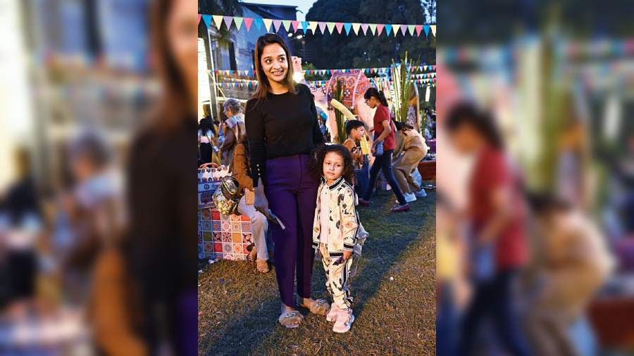 “I’ve just moved this year from Dubai and I feel I’m back home with such a stunning and traditional event. We are having a wonderful time with our kids here today,” says Prachi Agarwal with her daughter Anishka Agarwal