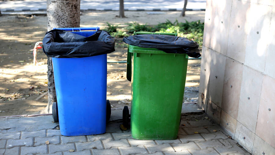 KMC to hand over blue and green bins to city homes from December 1
