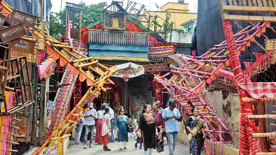 Ahiritola Jubak Brinda