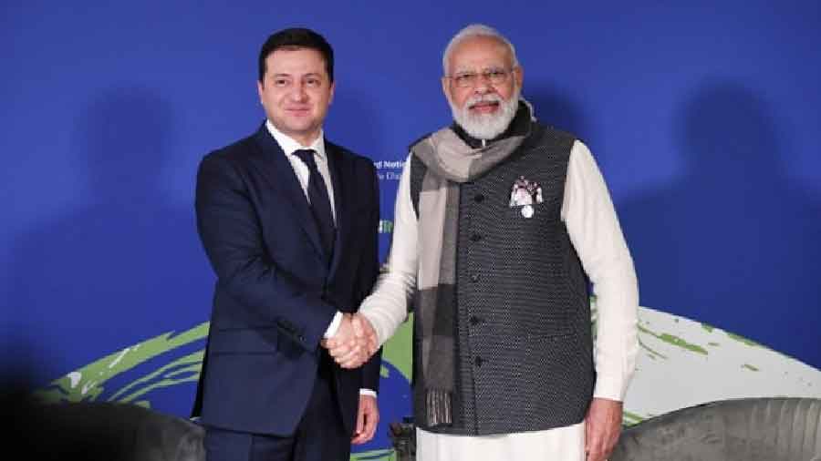 Prime Minister Narendra Modi with  Volodymyr Zelensky