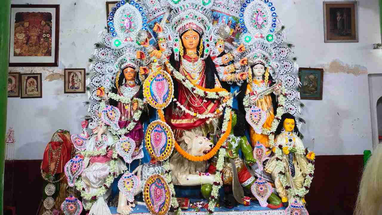 Growing up with Howrah’s almost 200-year-old Nrisingha Niloy Puja
