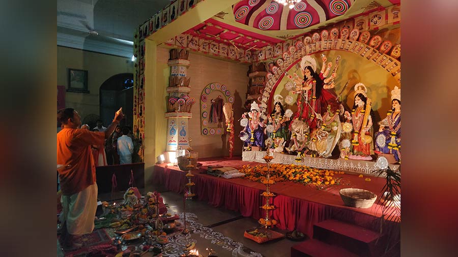 The 93-year-old Durga Bari Samiti Puja, Mumbai’s oldest, at Tejpal Hall in Grant Road, 2018