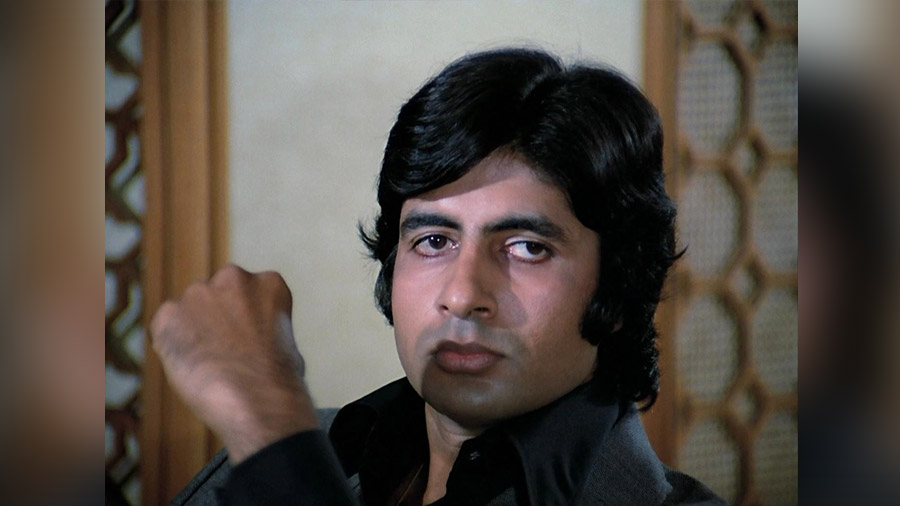 Amitabh Bachchan - 11 Amitabh Bachchan classics at cinemas to mark his 80th  birthday; here's a ready reckoner - Telegraph India