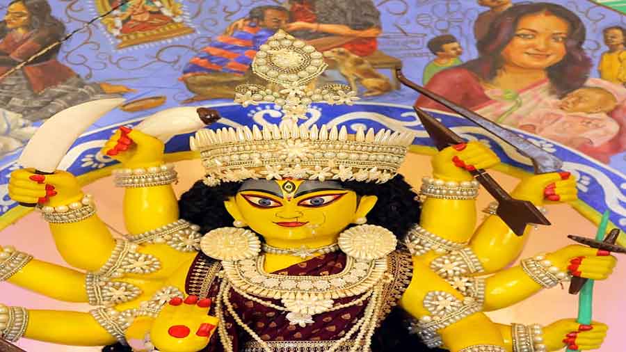 1665269719 ma durga yellow