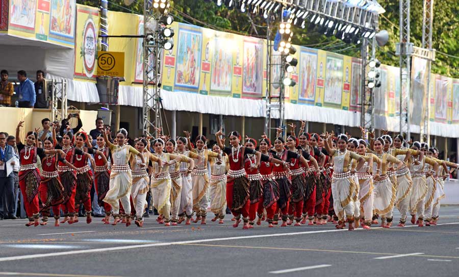 Dancers perform at the Red Road Durga Puja Carnival on October 8, Saturday. The event saw a wide variety of performances and motorbike stunts. Chief minister Mamata Banerjee was the chief guest at the carnival