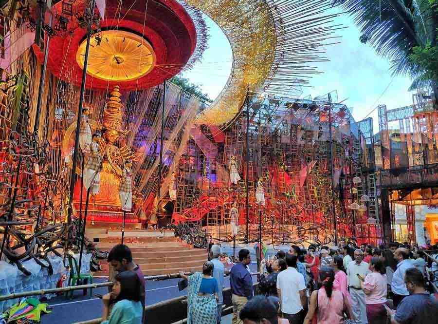 Visitors at the Tridhara puja pandal on Thursday, October 6, a day after Dashami. People who did not venture out during the Puja rush flocked to major pandals a day later to make sure they didn’t miss out on the festivities