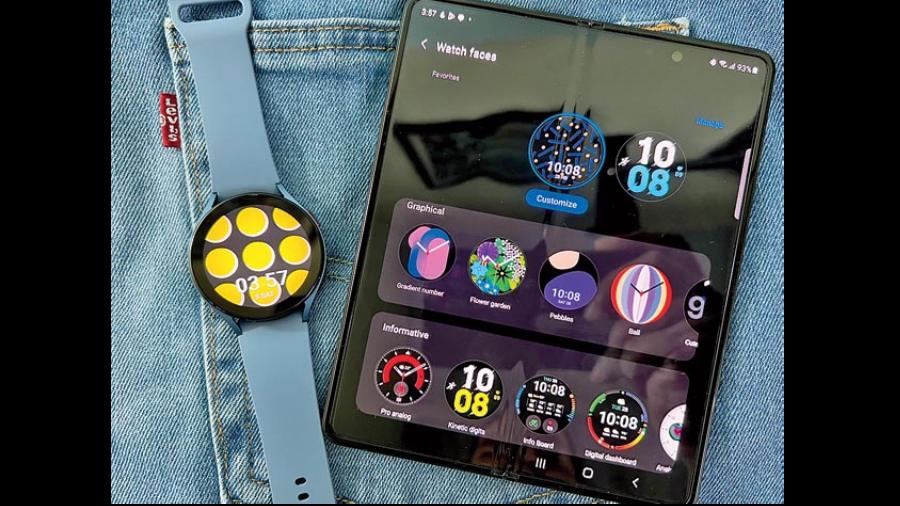 Samsung Galaxy Watch5 keeps the everyday user in mind, be it in way of sensors or battery life. 