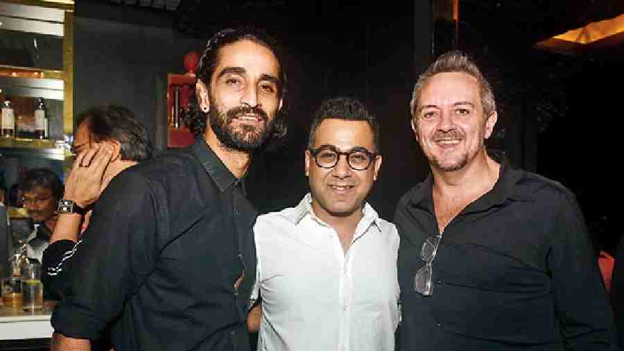 Kolkata Bars  Looking back at the pumped-up World Bar III Launch party. -  Telegraph India