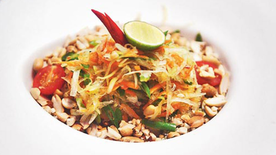 Thai Rock Papaya Peanut Salad is a filling and nutritious salad which is a great beginning for most meals especially if you are weight-watching.