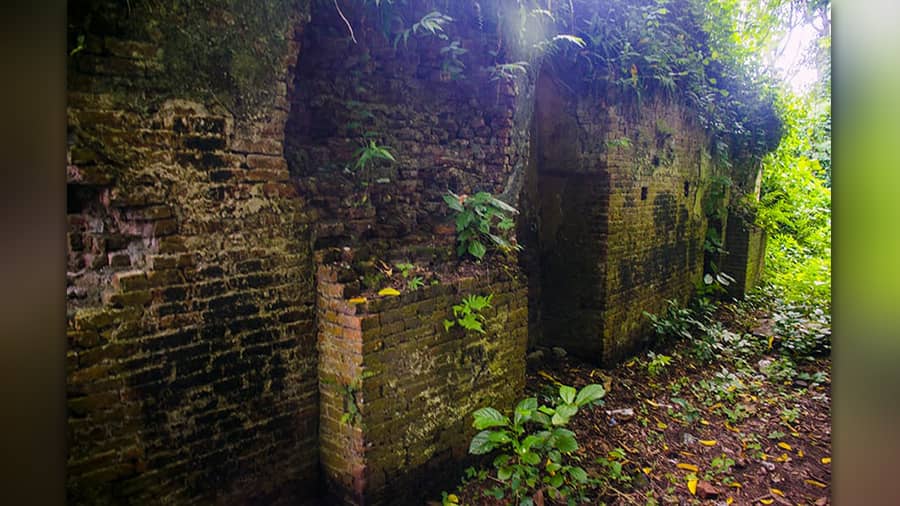 Hammam,  situated in the north-west corner of the deer park