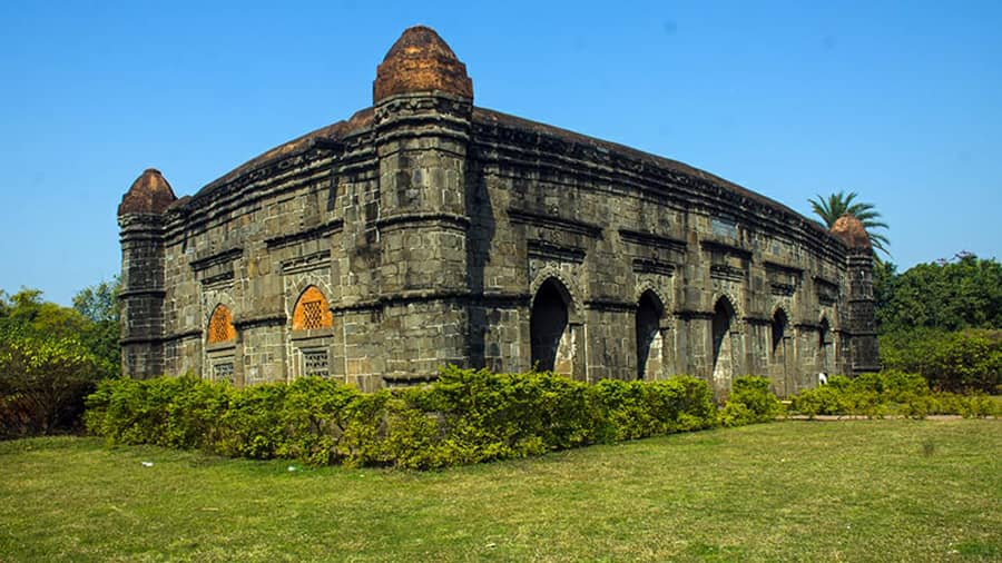 Qutab Shahi Mosque in Pandua