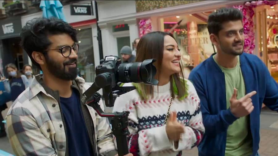 Double XL is set in London as the characters played by Sonakshi and Huma set out to England in search of a better life.