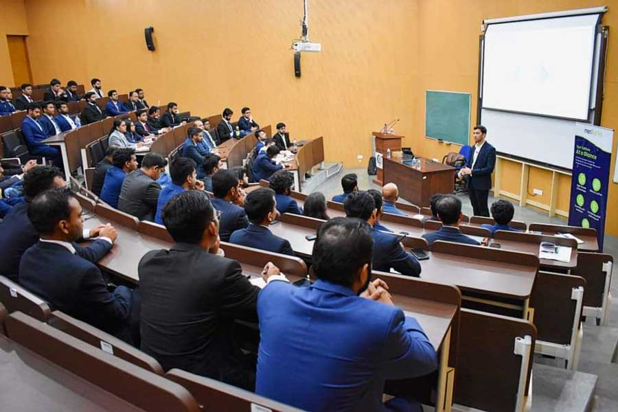 Siddharth Jain, COO of Merilytics, had an engaging session with the students of  IIM Calcutta’s MBA for executives programme. He shared his insight on the ever-changing ecosystem of advanced and intelligent analytics in the private equity space