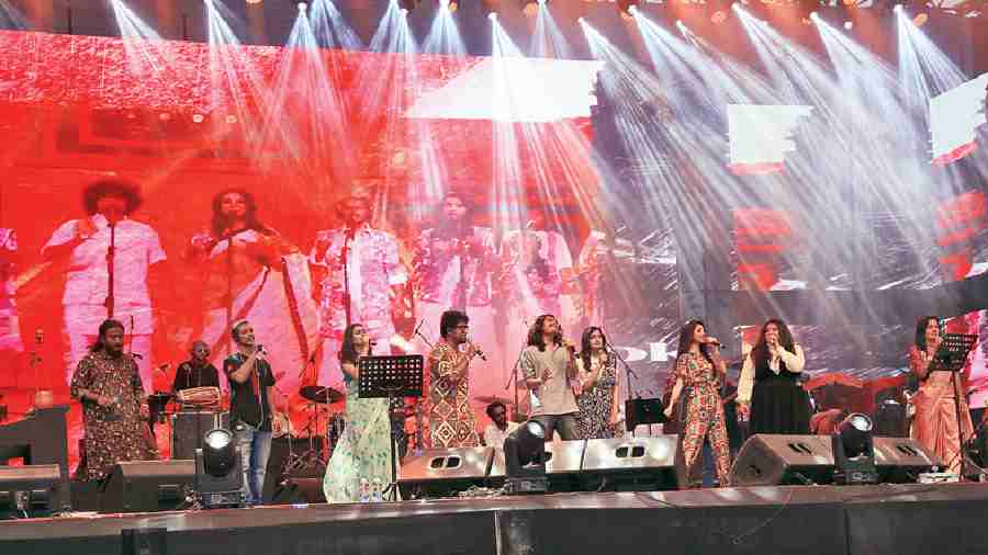 The entire Coke Studio Bangla ensemble in performance