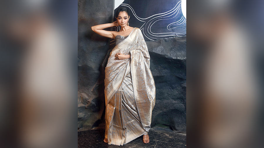Pregnancy Fashion  Stylist and designer Neha Gandhi Binjrajka