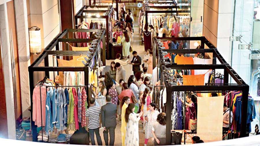 Day One of Nouveaau at Hyatt Regency Kolkata in association with The Telegraph saw shoppers making a beeline for the trendiest and freshest collections in fashion and home decor. Over 50 homegrown labels from the city and outside were part of the fashion and lifestyle exhibition. From footwear to apparel and jewellery to home decor items, the collections had a  bright festive vibe