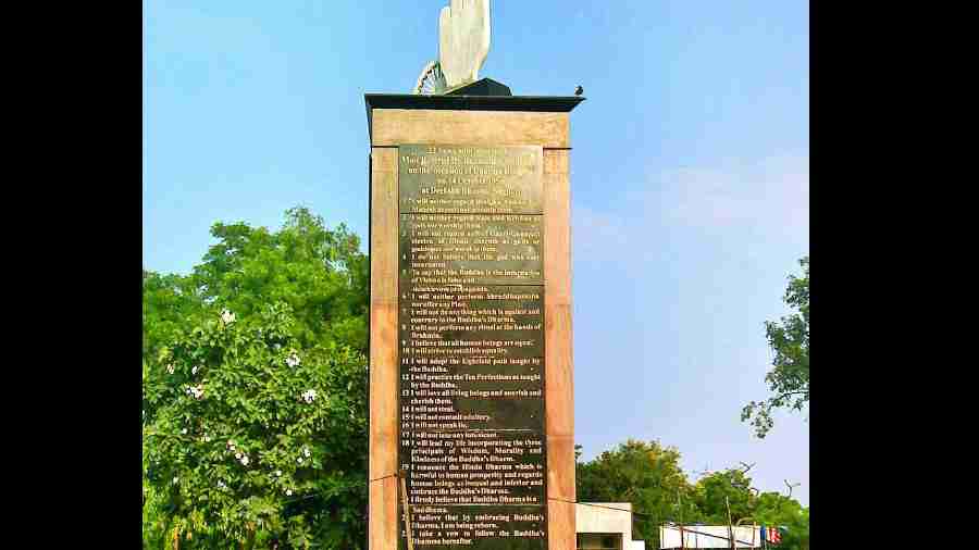 The inscription of the 22 oaths at Deekshabhoomi in  Nagpur, where Ambedkar and thousands of his  followers embraced Buddhism on October 14, 1956. 