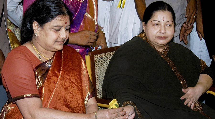 Jayalalithaa | Tamil Nadu panel indicts VK Sasikala over Jayalalithaa's ...